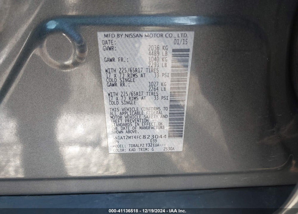 2015 NISSAN ROGUE S VIN: 5N1AT2MT4FC823044