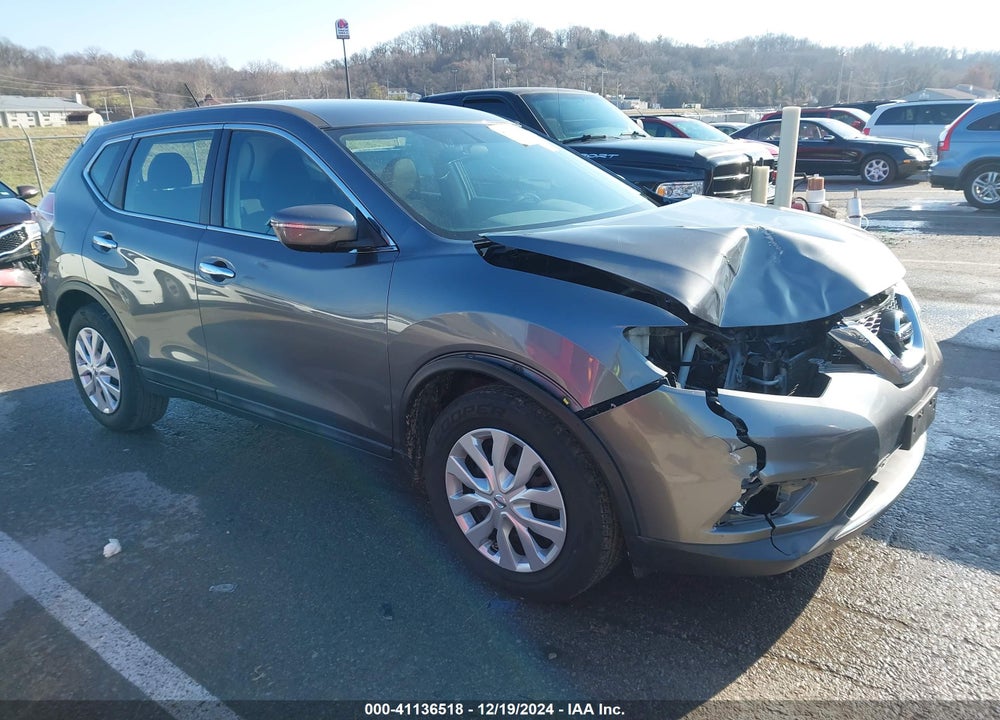 2015 NISSAN ROGUE S VIN: 5N1AT2MT4FC823044