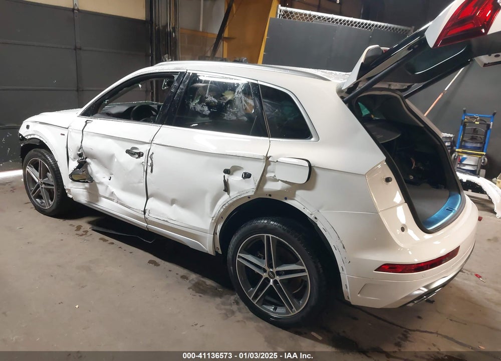 2024 AUDI Q5 PREMIUM 55 TFSI E S LINE QUATTRO S TRONIC VIN: WA1G2AFY2R2134810