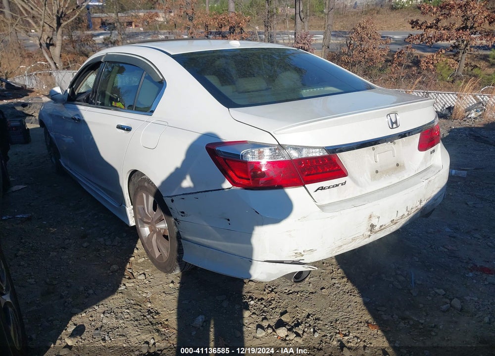 2014 HONDA ACCORD VIN: 1HGCR3F86EA013517