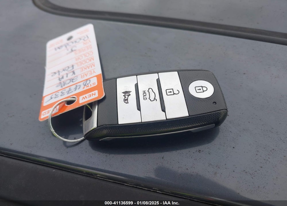 2016 KIA FORTE SX VIN: KNAFZ5A3XG5591549