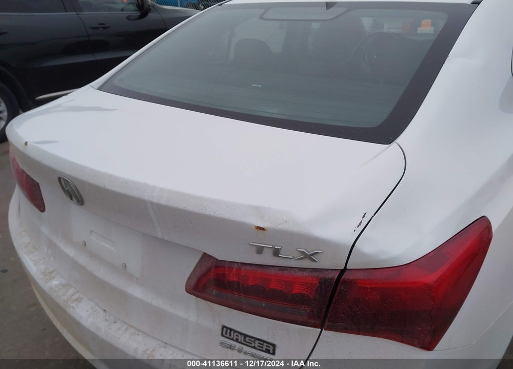 2017 ACURA TLX VIN: 19UUB3F5XHA000014