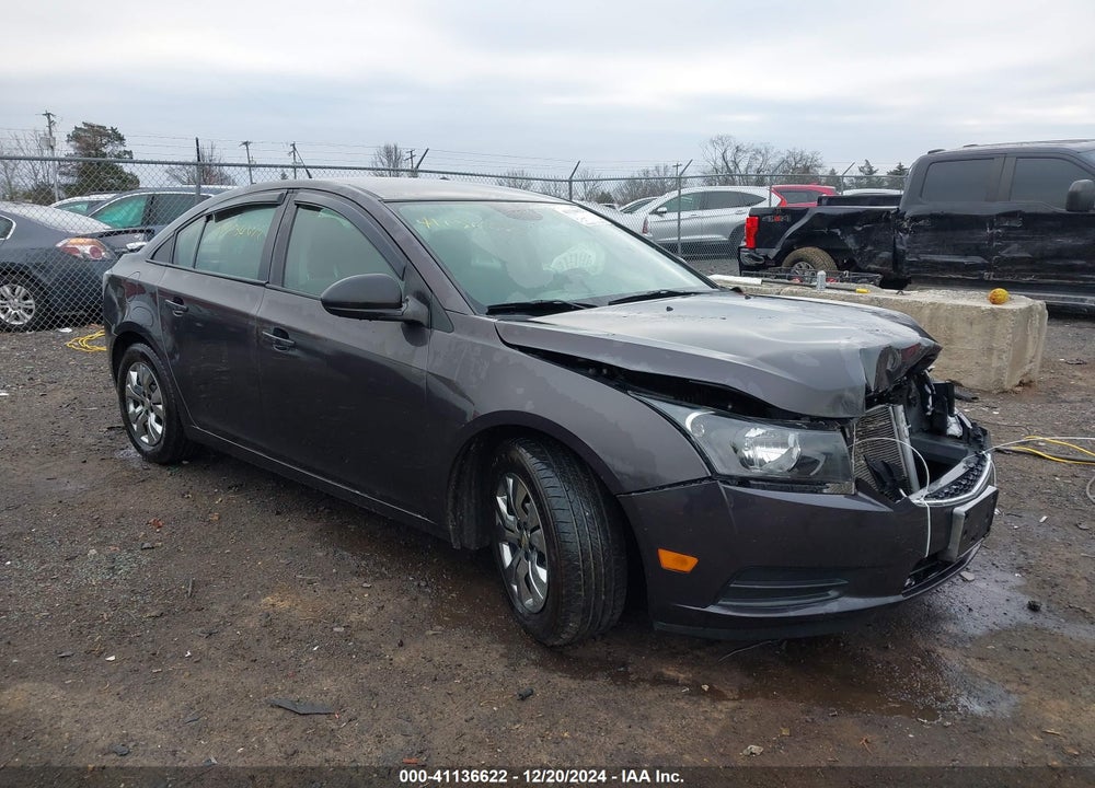 2014 CHEVROLET CRUZE LS MANUAL VIN: 1G1PB5SG8E7213110