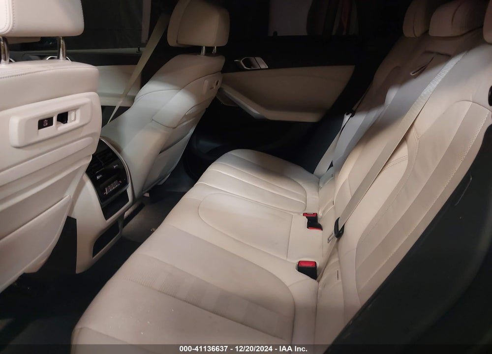 2020 BMW X6 XDRIVE40I VIN: 5UXCY6C09L9D31102