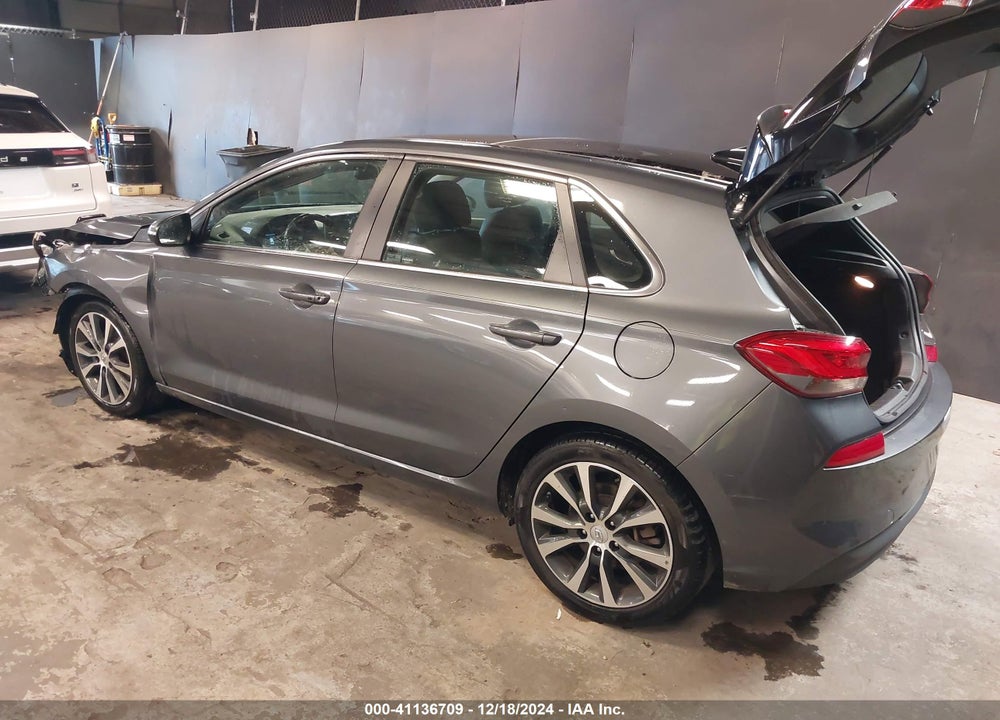 2018 HYUNDAI ELANTRA GT VIN: KMHH35LE0JU040583