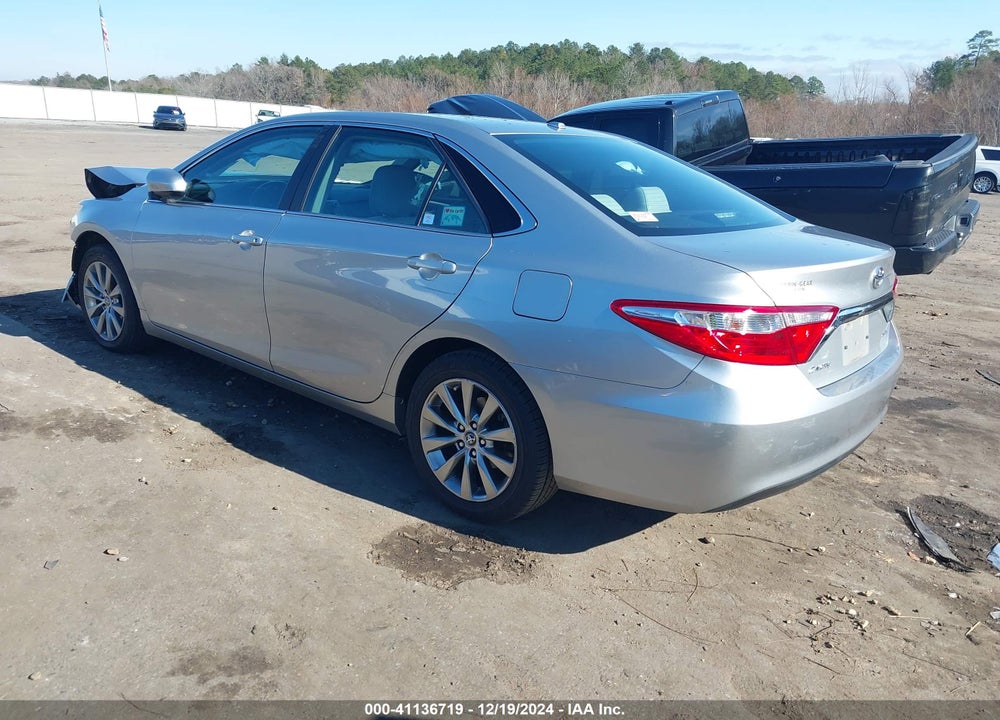 2016 TOYOTA CAMRY XLE VIN: 4T4BF1FK0GR552544