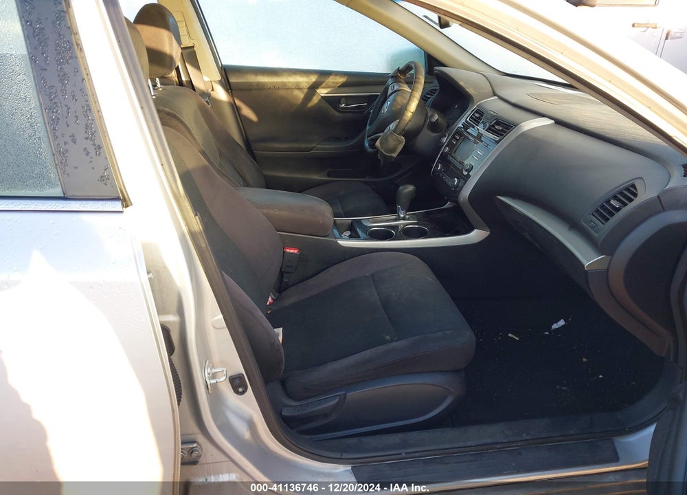 2014 NISSAN ALTIMA 2.5 SV VIN: 1N4AL3AP3EN241415