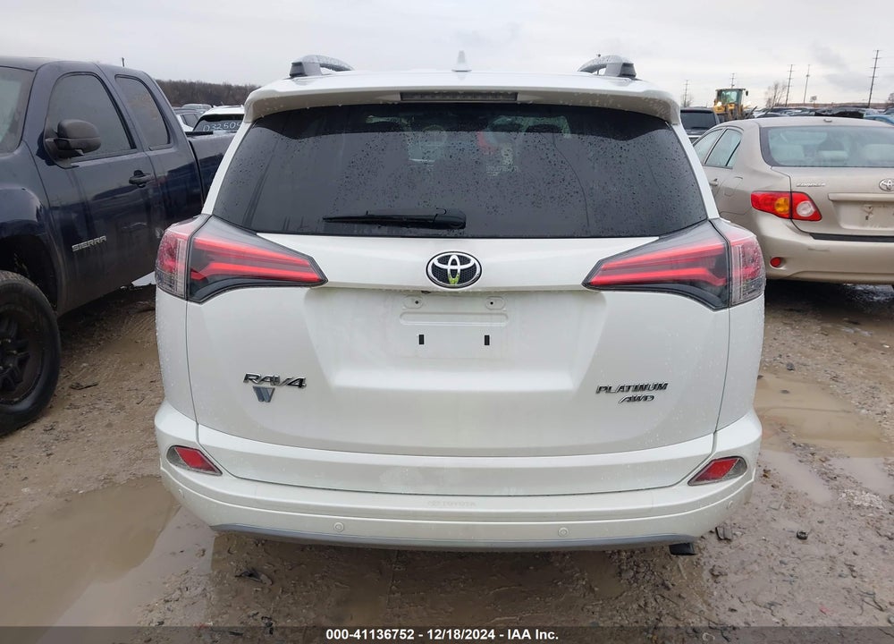 2017 TOYOTA RAV4 PLATINUM VIN: 2T3DFREV9HW547574