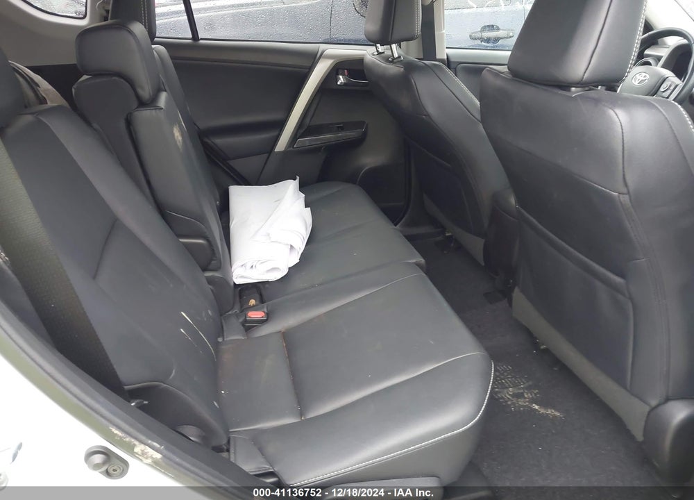 2017 TOYOTA RAV4 PLATINUM VIN: 2T3DFREV9HW547574