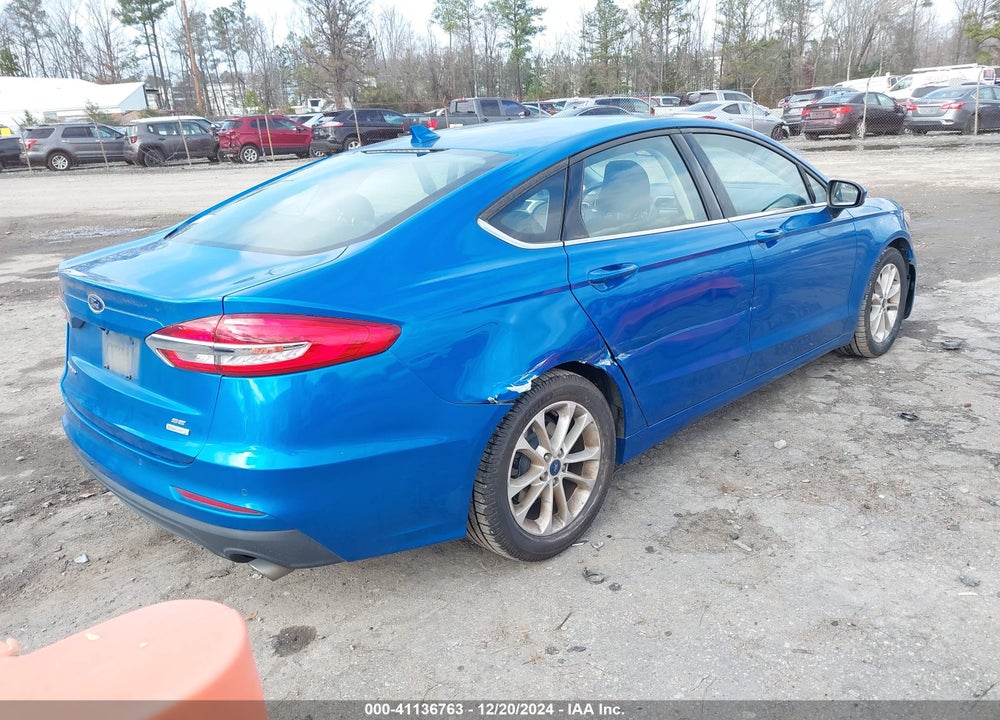 2019 FORD FUSION SE VIN: 3FA6P0HD7KR112378