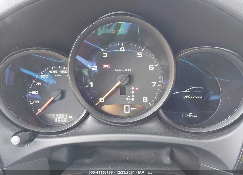 2017 PORSCHE MACAN VIN: WP1AA2A53HLB03199