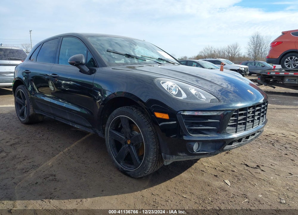 2017 PORSCHE MACAN VIN: WP1AA2A53HLB03199