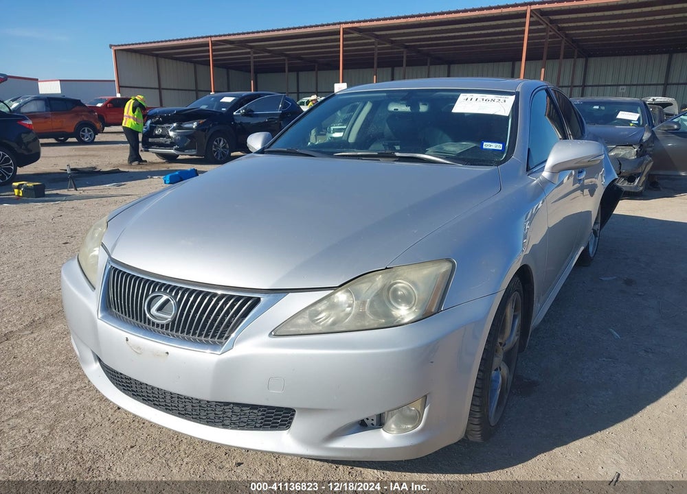 2009 LEXUS IS 350 VIN: JTHBE262795022185