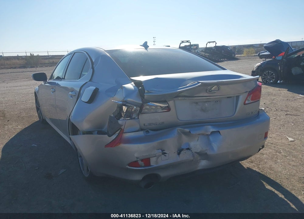 2009 LEXUS IS 350 VIN: JTHBE262795022185