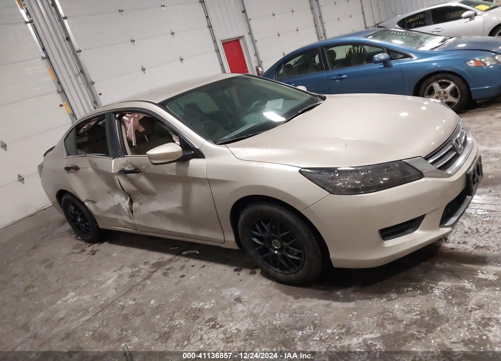 2013 HONDA ACCORD VIN: 1HGCR2F33DA184271