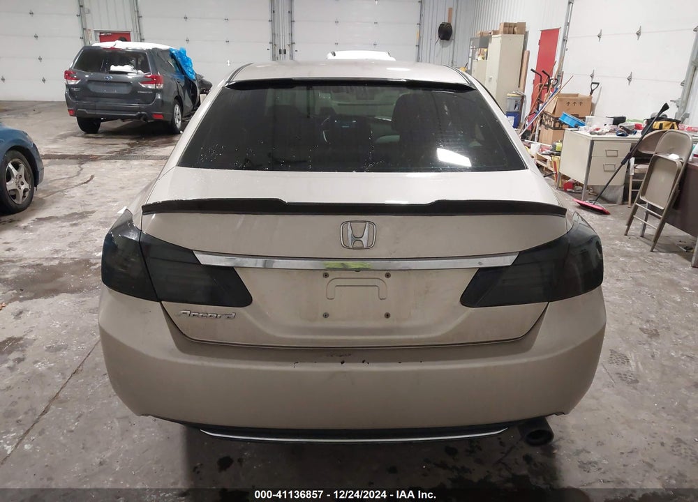 2013 HONDA ACCORD VIN: 1HGCR2F33DA184271