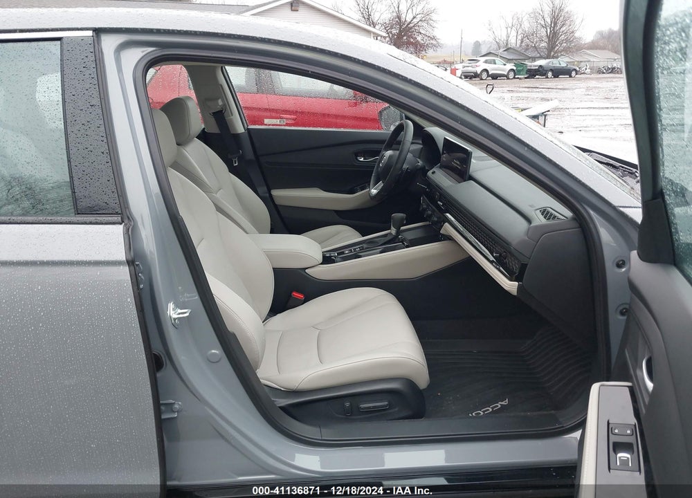 2025 HONDA ACCORD VIN: 1HGCY2F81SA005883