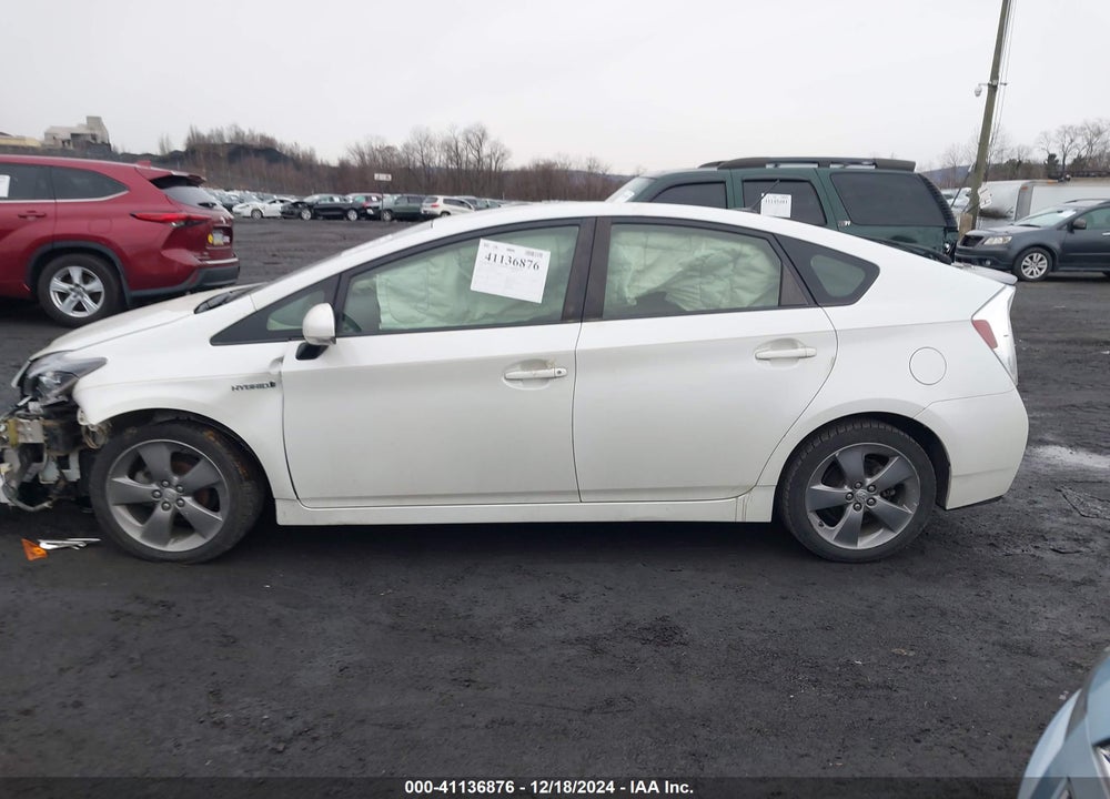 2015 TOYOTA PRIUS VIN: JTDKN3DU1F0420822