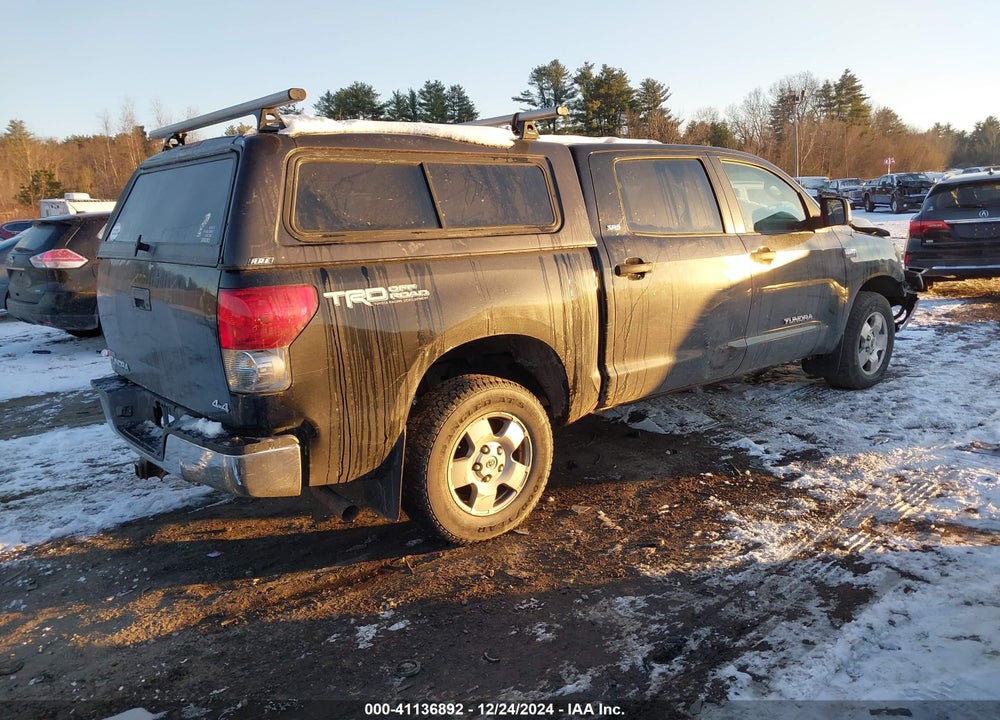 2007 TOYOTA TUNDRA SR5 5.7L V8 VIN: 5TBDV541X7S475321