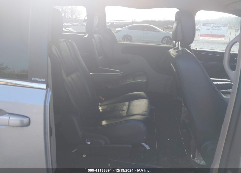 2014 CHRYSLER TOWN & COUNTRY TOURING VIN: 2C4RC1BG2ER247712