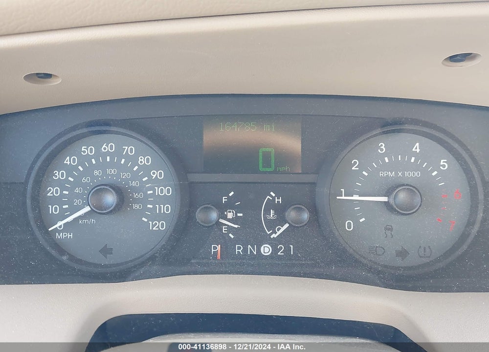 2006 MERCURY GRAND MARQUIS VIN: 2MEFM75V76X622793