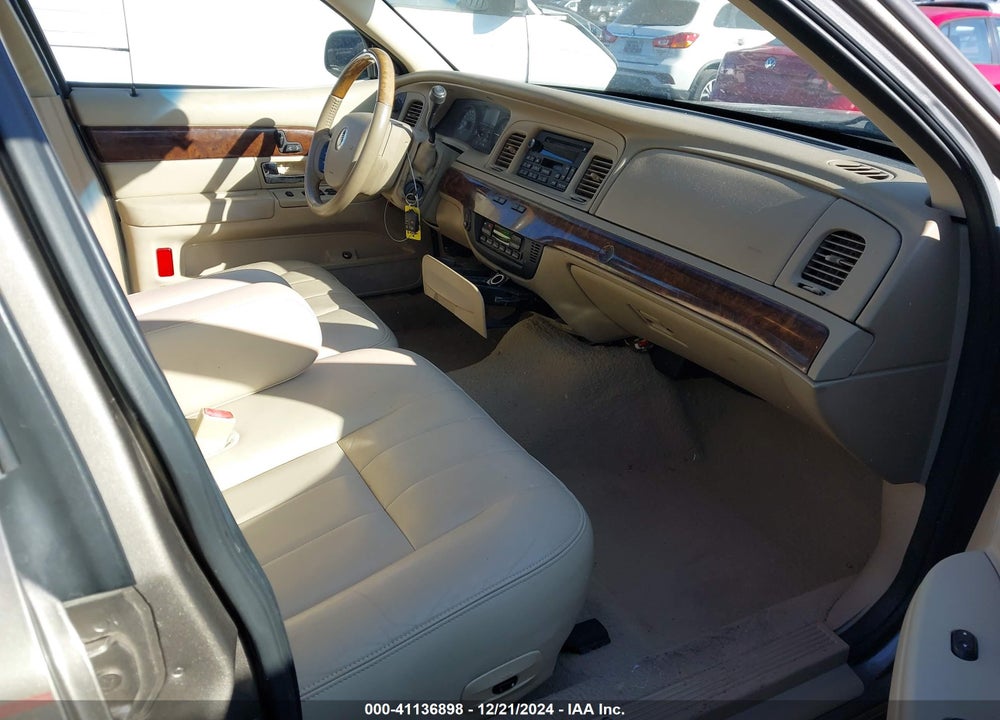 2006 MERCURY GRAND MARQUIS VIN: 2MEFM75V76X622793