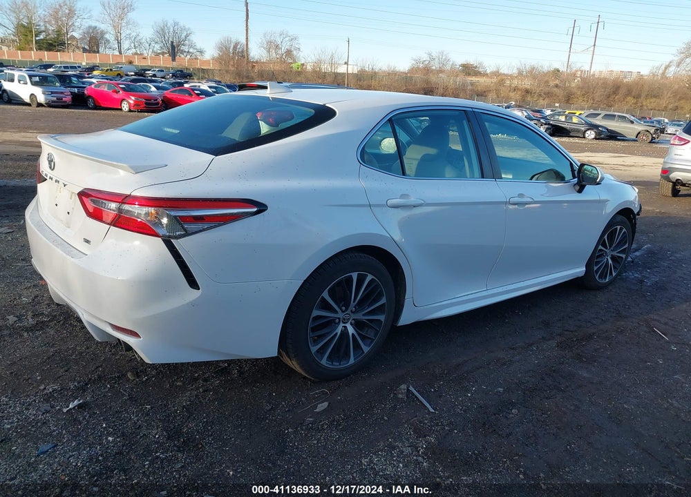 2020 TOYOTA CAMRY SE VIN: 4T1G11AK5LU995403