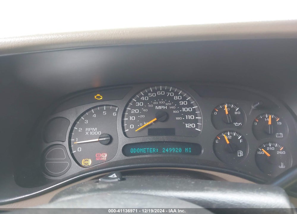 2003 CHEVROLET TAHOE LT VIN: 1GNEK13Z53J276194