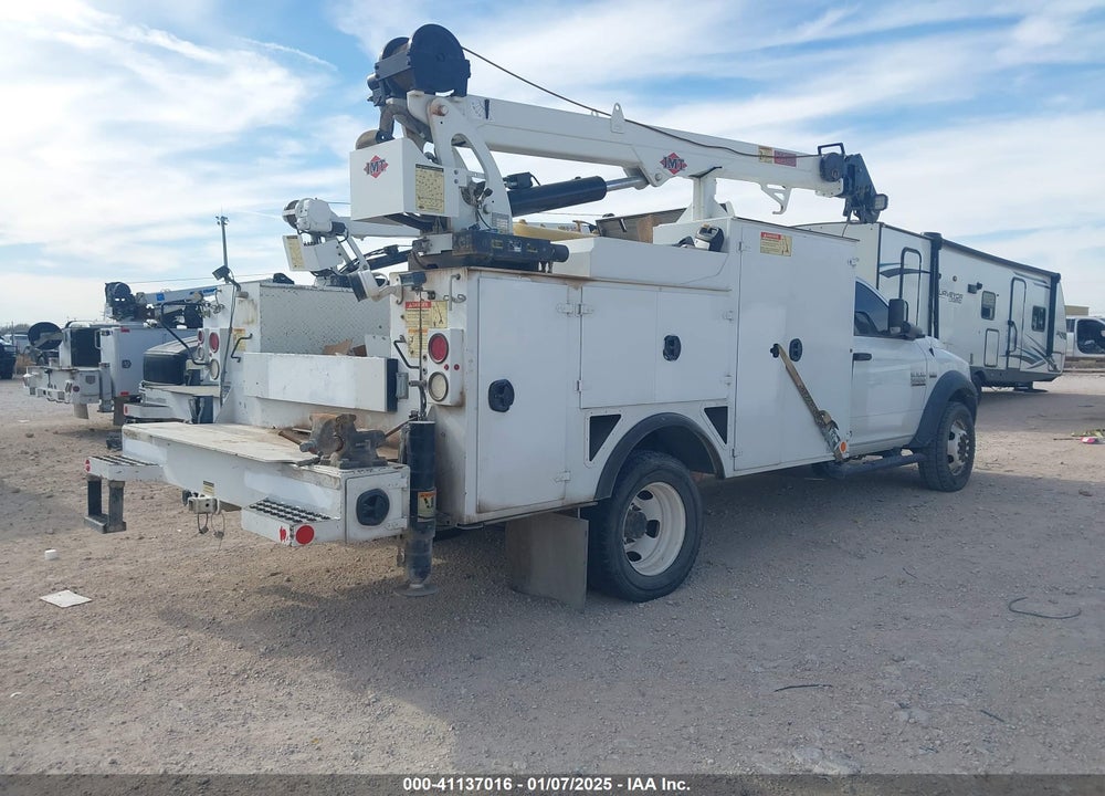 2017 RAM 5500 CHASSIS TRADESMAN/SLT VIN: 3C7WRMBJ1HG654206