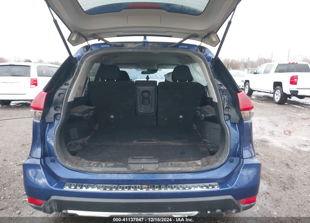 2019 NISSAN ROGUE S VIN: 5N1AT2MT1KC761046