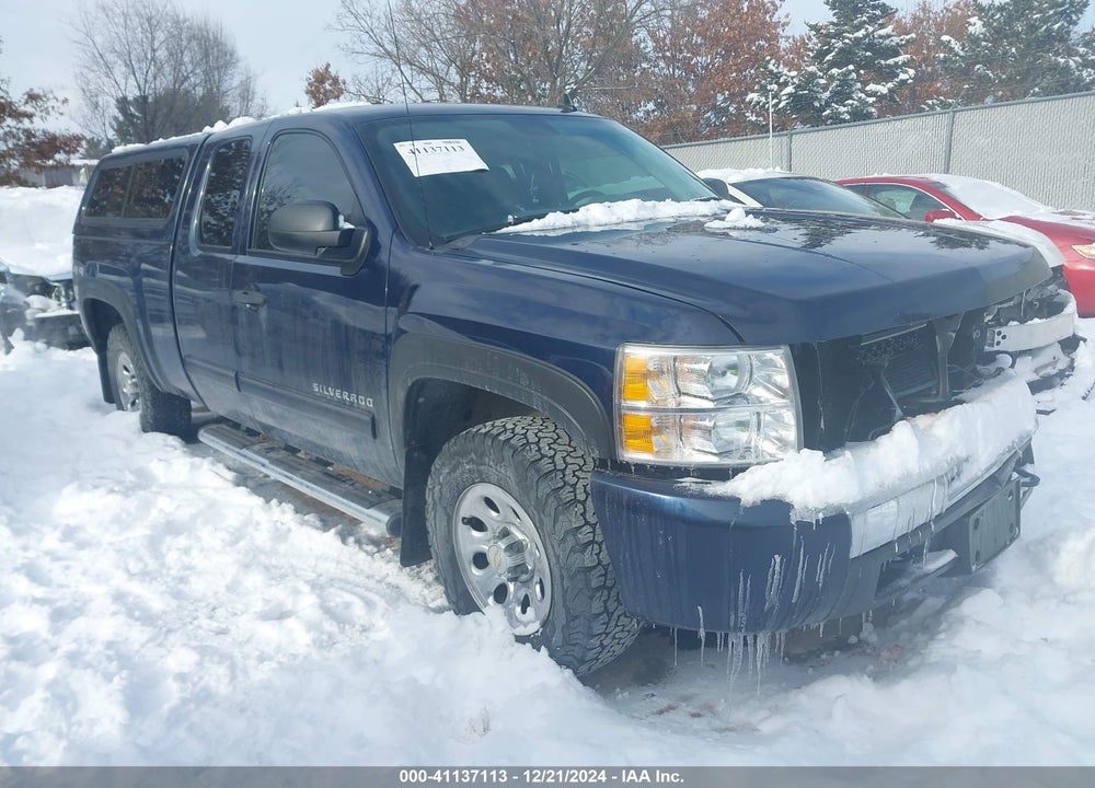 2010 CHEVROLET SILVERADO 1500 LS VIN: 1GCSKREA5AZ256477