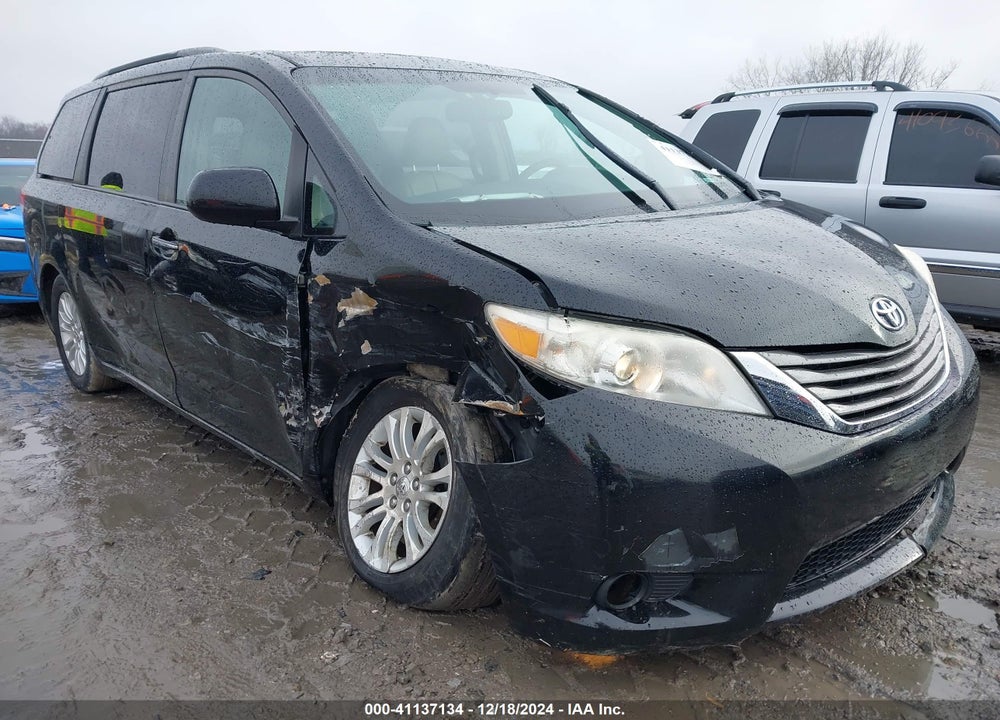2012 TOYOTA SIENNA XLE LIMITED VIN: 5TDYK3DC9CS207412