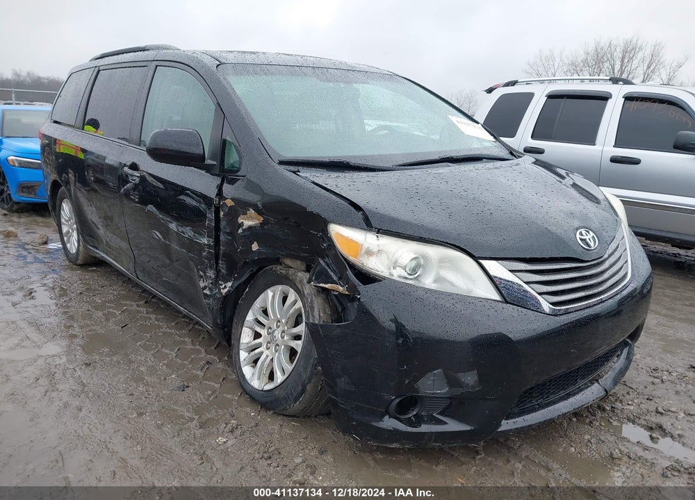 2012 TOYOTA SIENNA XLE LIMITED VIN: 5TDYK3DC9CS207412