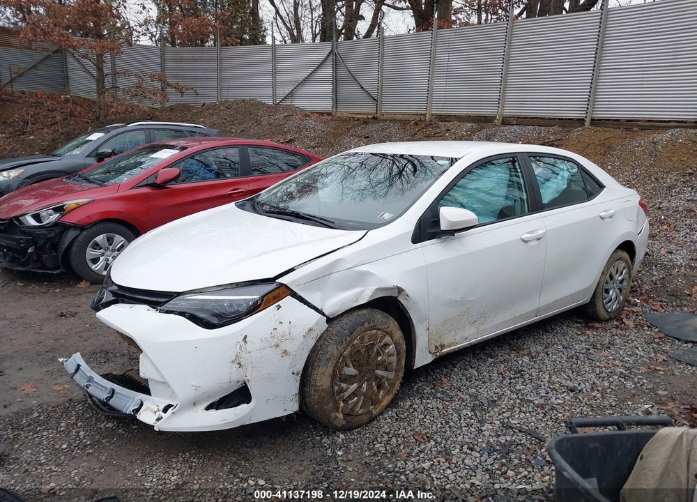 2018 TOYOTA COROLLA LE VIN: 5YFBURHE7JP753503