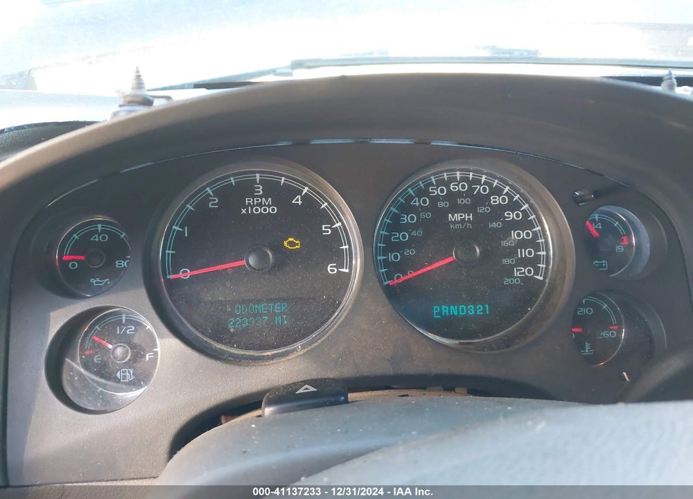 2007 CHEVROLET TAHOE LT VIN: 1GNFC13J17R428927