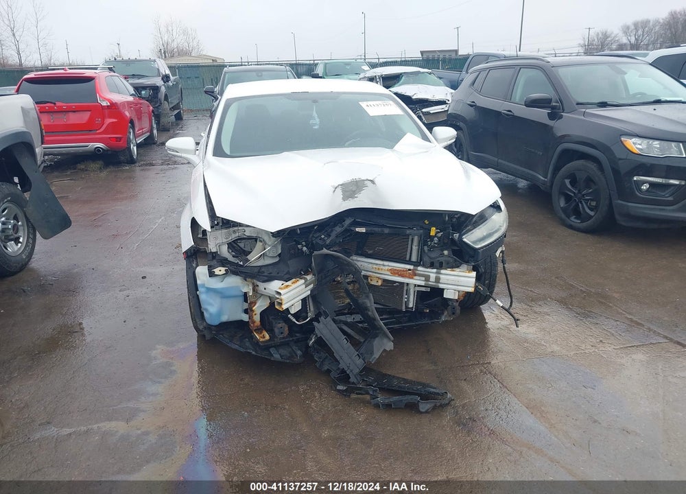 2013 FORD FUSION SE VIN: 3FA6P0H71DR184920