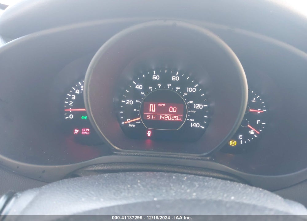 2014 KIA SOUL VIN: KNDJX3A58E7724142