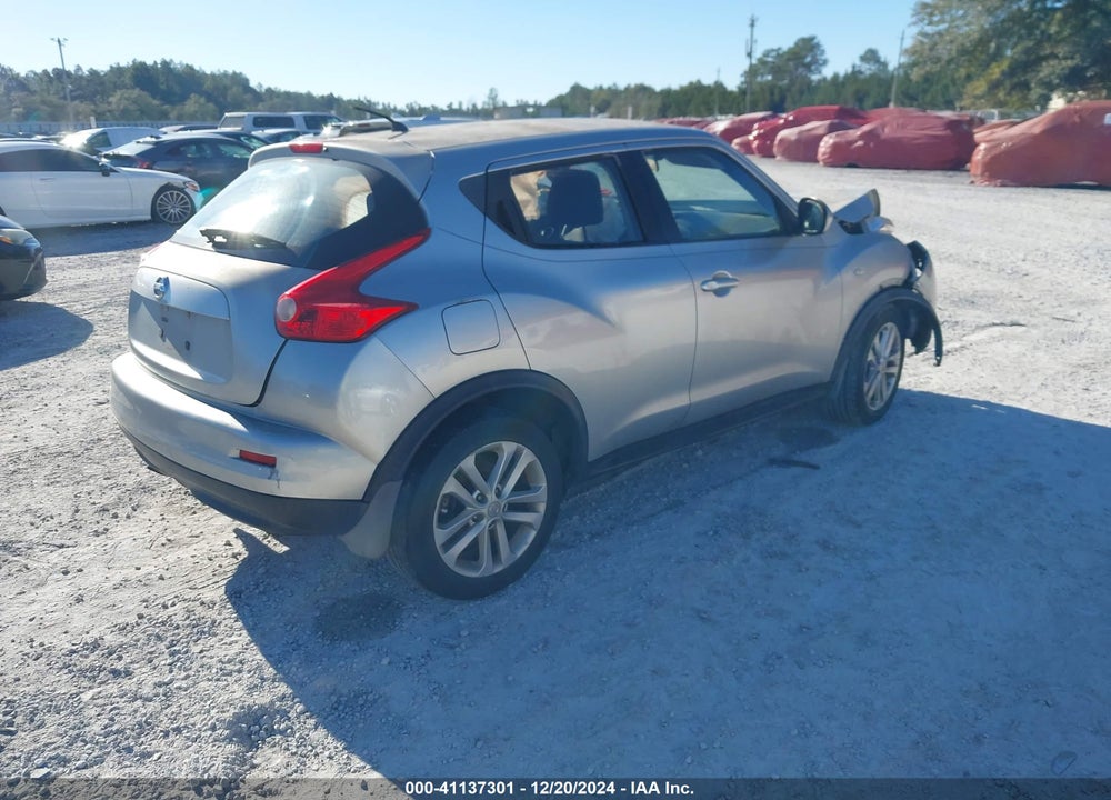 2011 NISSAN JUKE S VIN: JN8AF5MR1BT017615