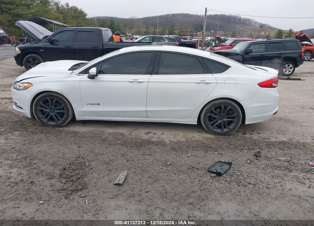 2018 FORD FUSION HYBRID SE VIN: 3FA6P0LU4JR197475