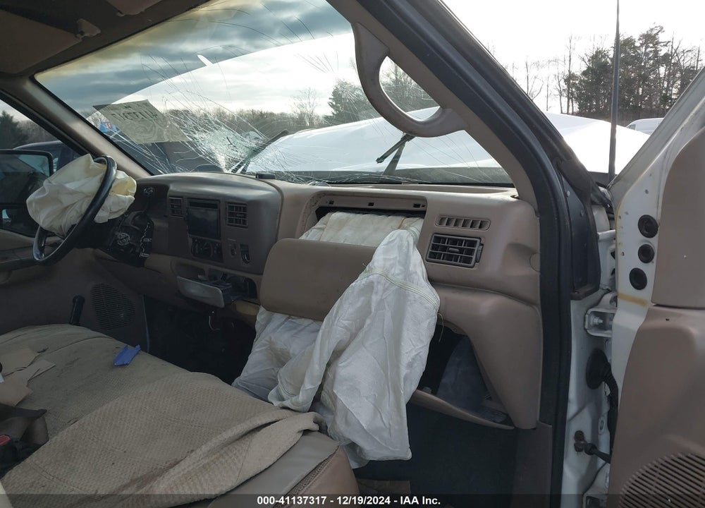 1999 FORD F-250 LARIAT/XL/XLT VIN: 1FTNX20F5XEC00435