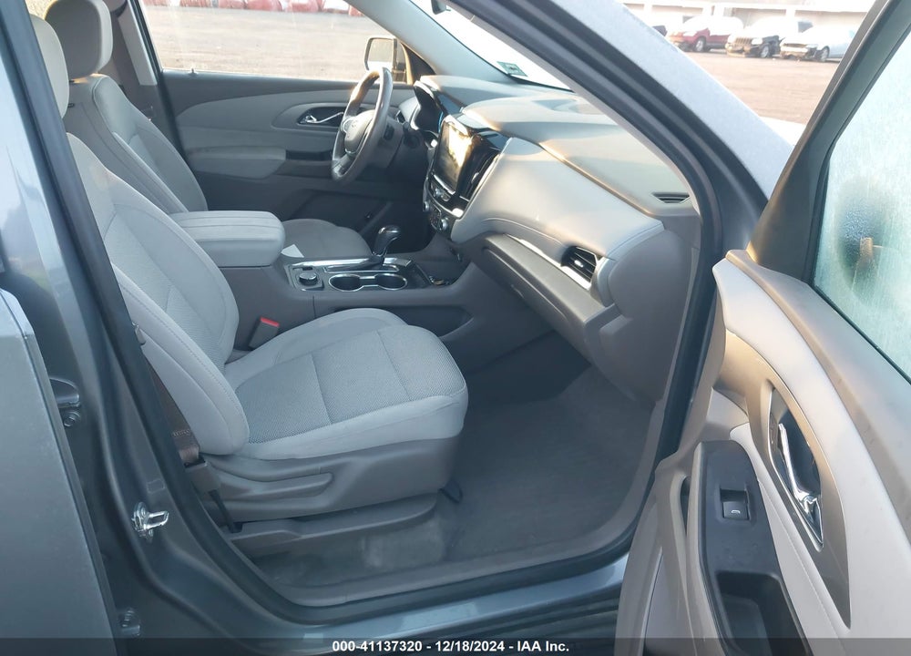 2018 CHEVROLET TRAVERSE 1LT VIN: 1GNEVGKW1JJ224107