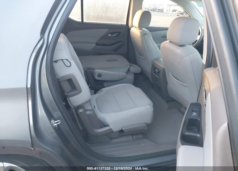 2018 CHEVROLET TRAVERSE 1LT VIN: 1GNEVGKW1JJ224107