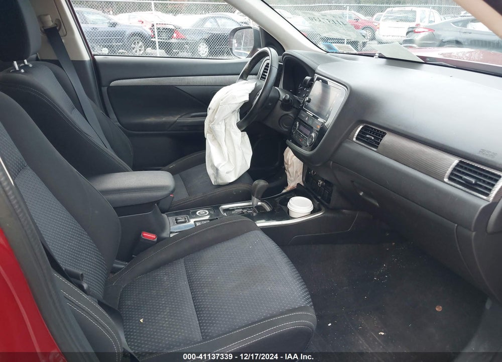 2018 MITSUBISHI OUTLANDER SE VIN: JA4AZ3A35JZ037122