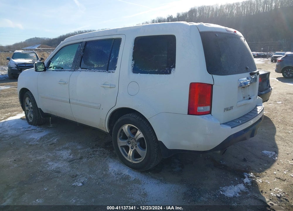 2013 HONDA PILOT EX-L VIN: 5FNYF4H57DB083135