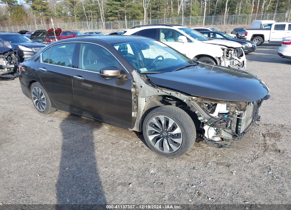2017 HONDA ACCORD HYBRID VIN: JHMCR6F37HC004675
