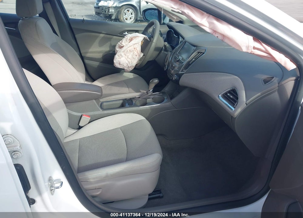 2017 CHEVROLET CRUZE LT AUTO VIN: 3G1BE6SM0HS589965