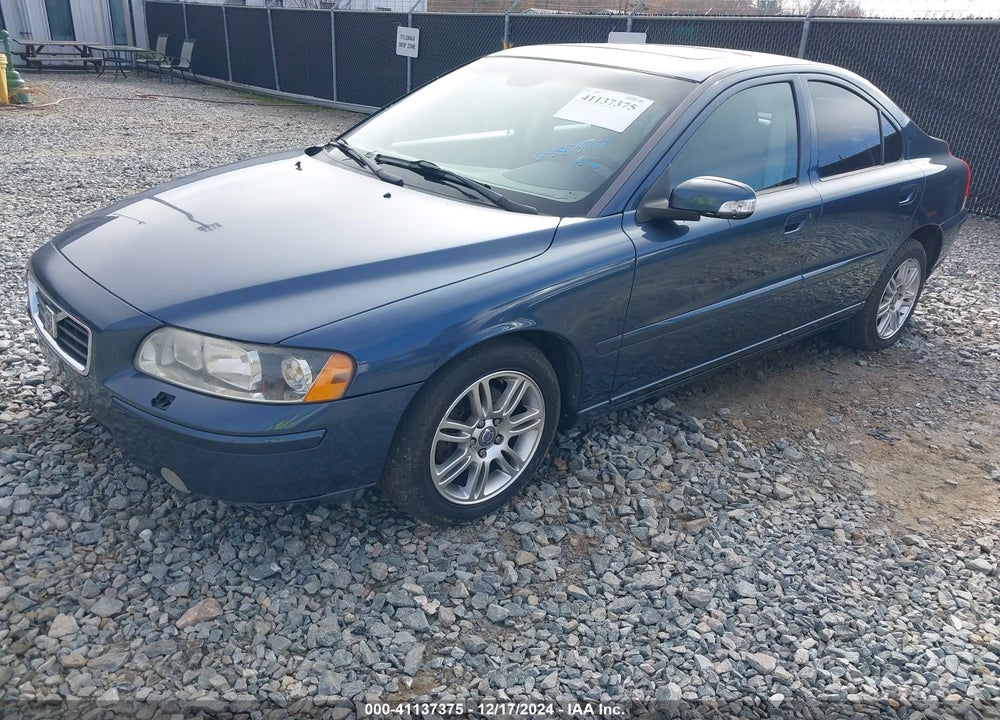 2008 VOLVO S60 2.5T VIN: YV1RH592582688377