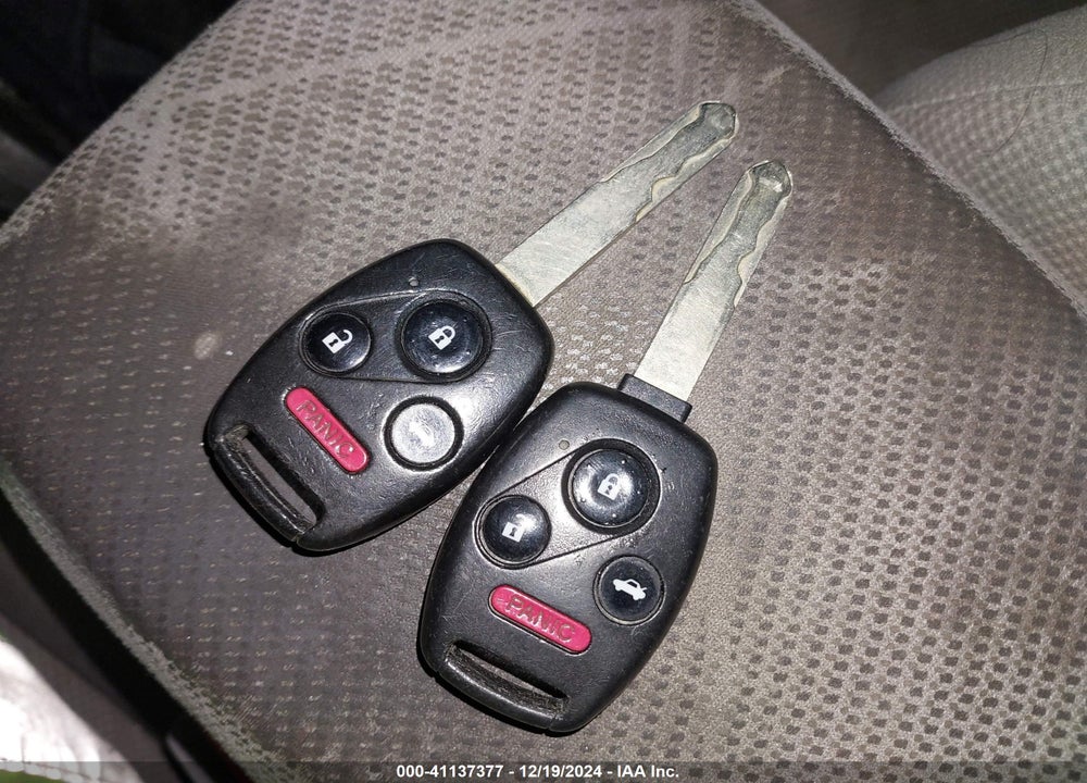 2012 HONDA CIVIC SDN LX VIN: 19XFB2F57CE007817