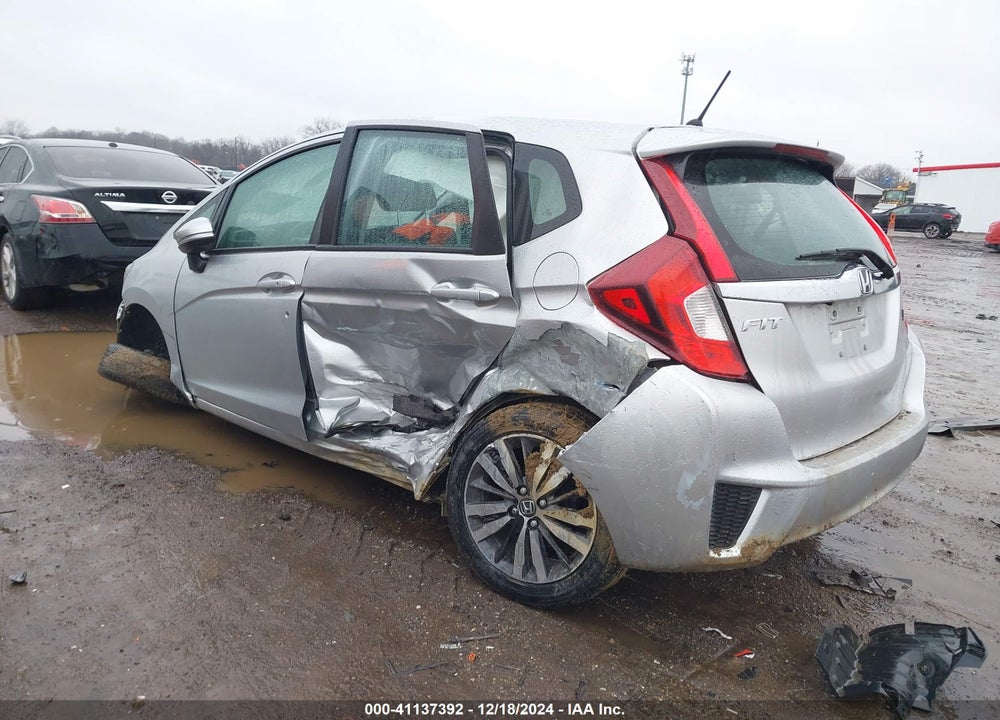 2015 HONDA FIT EX/EX-L VIN: 3HGGK5H81FM745699