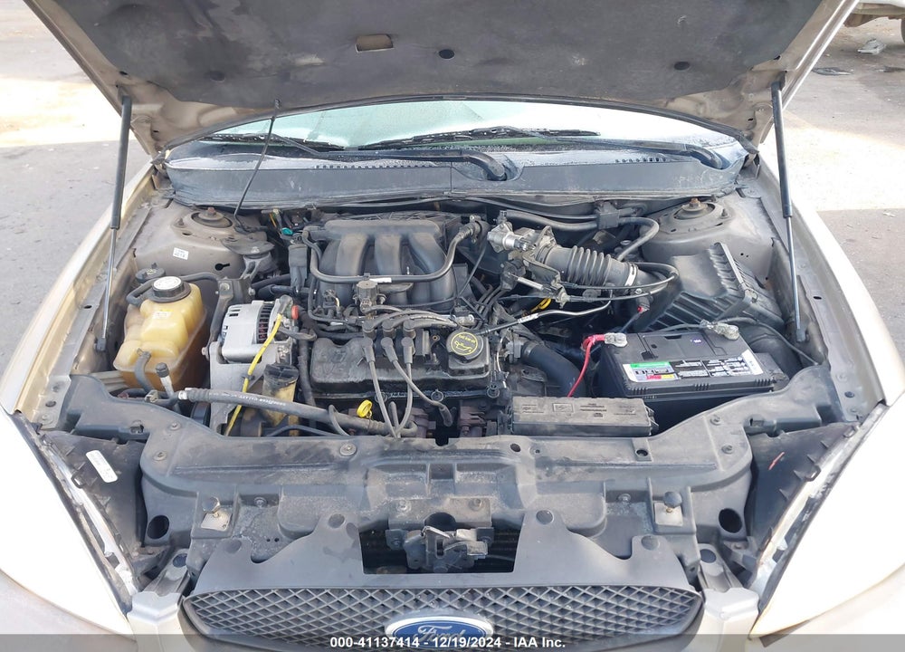 2005 FORD TAURUS SE VIN: 1FAFP53235A139644